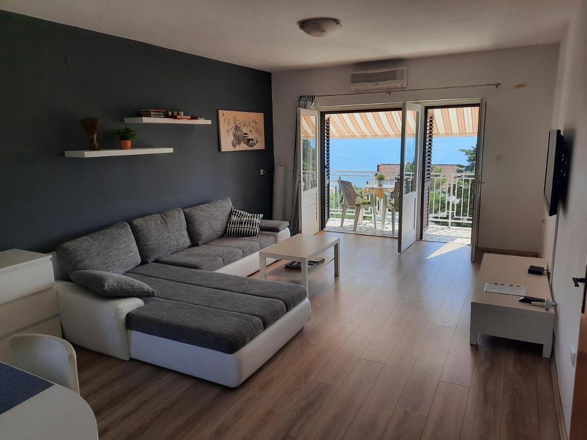 Sea View Nona Apartment ซริกเวนิซา ภายนอก รูปภาพ