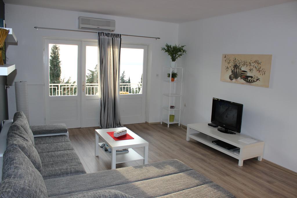 Sea View Nona Apartment ซริกเวนิซา ภายนอก รูปภาพ